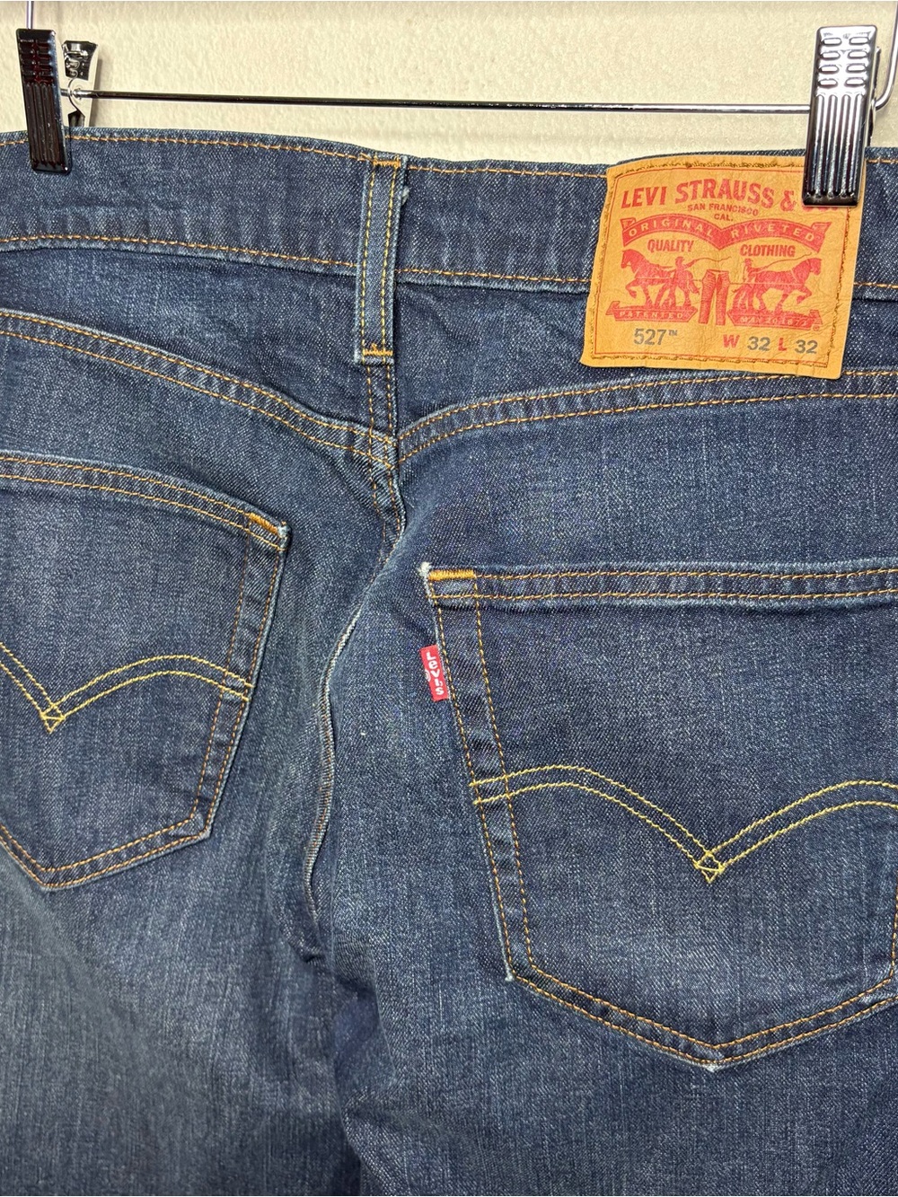 Levis 527 Low Boot Cut Jeans Mens 32x32 Dark Denim Pants Excellent Condition - Picture 2 of 6